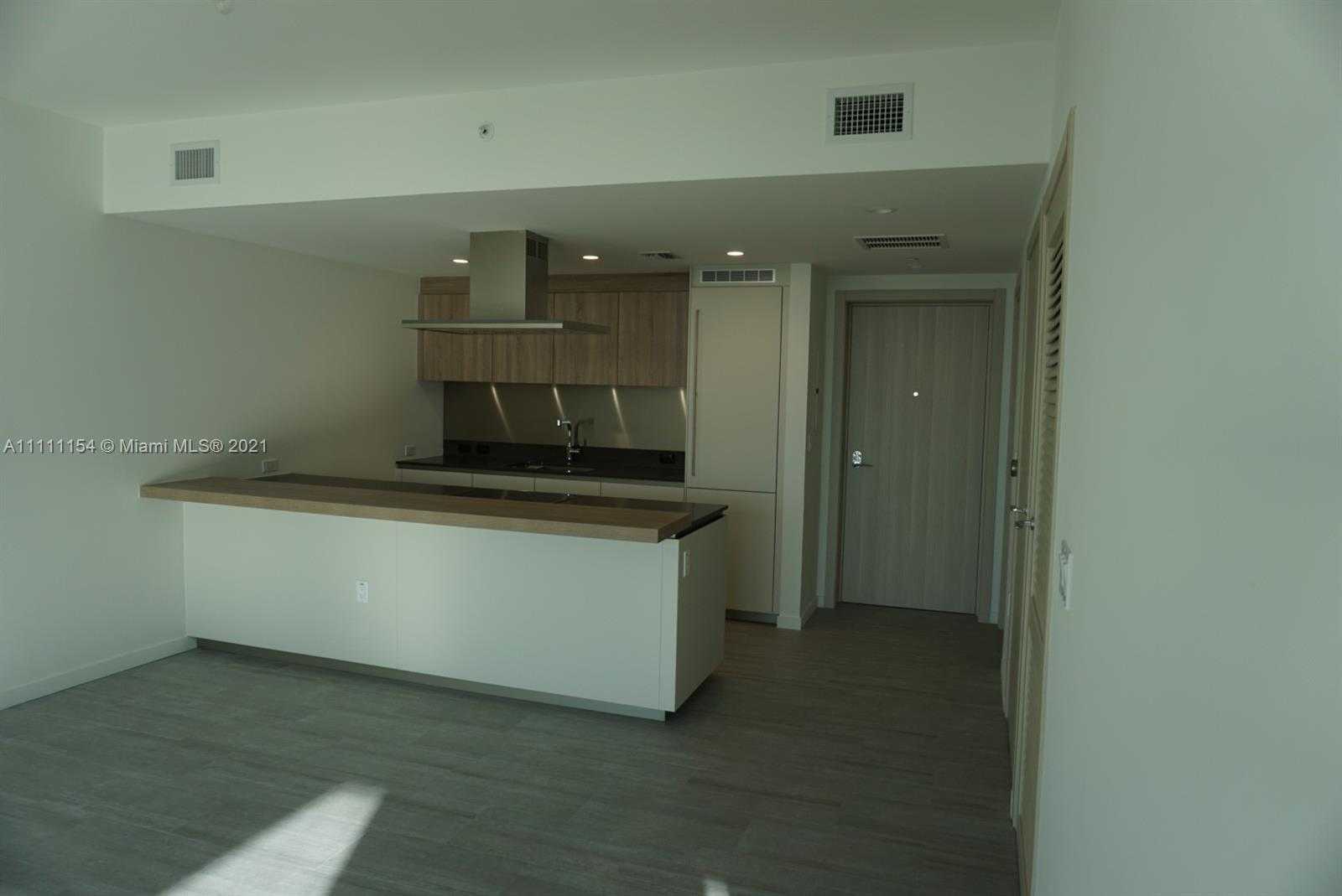 Small Image of 1000 BRICKELL PLZ #3108, Miami Number 3