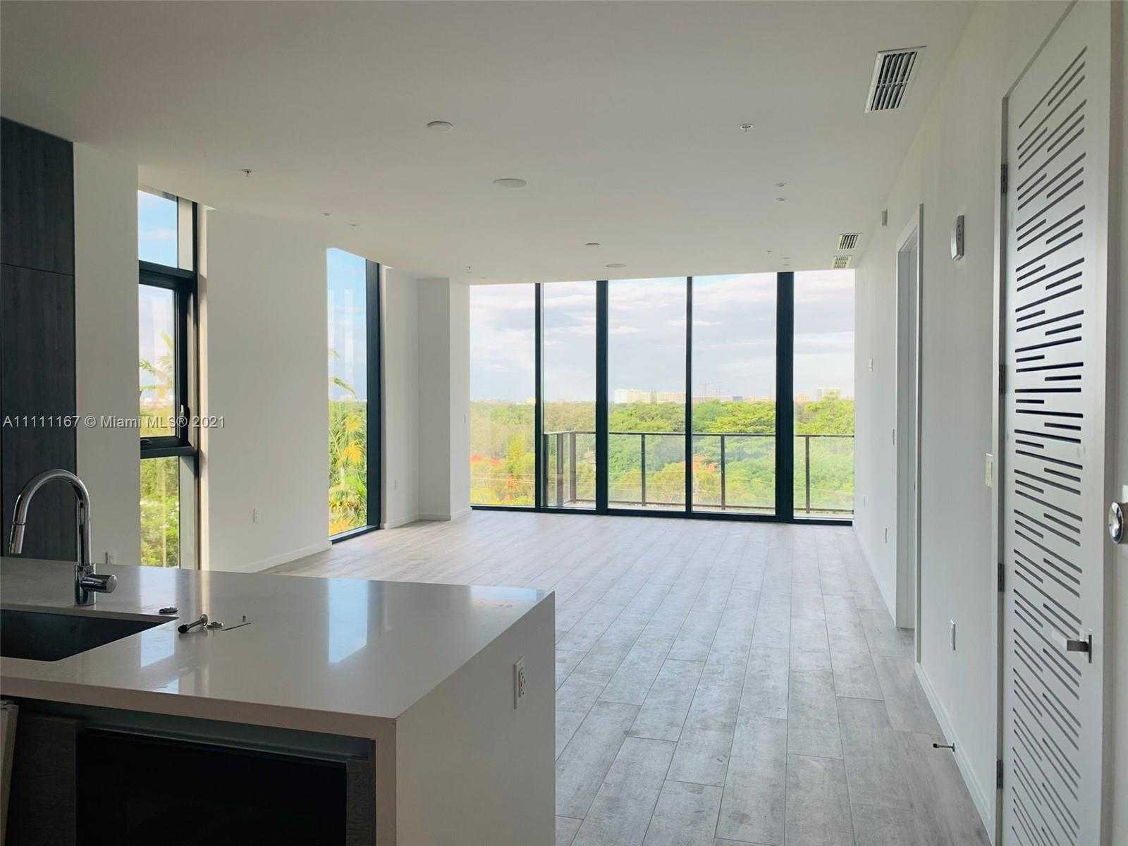 Small Image of 3156 SOUTH WEST 27TH AVE #PH01, Coconut Grove Number 2