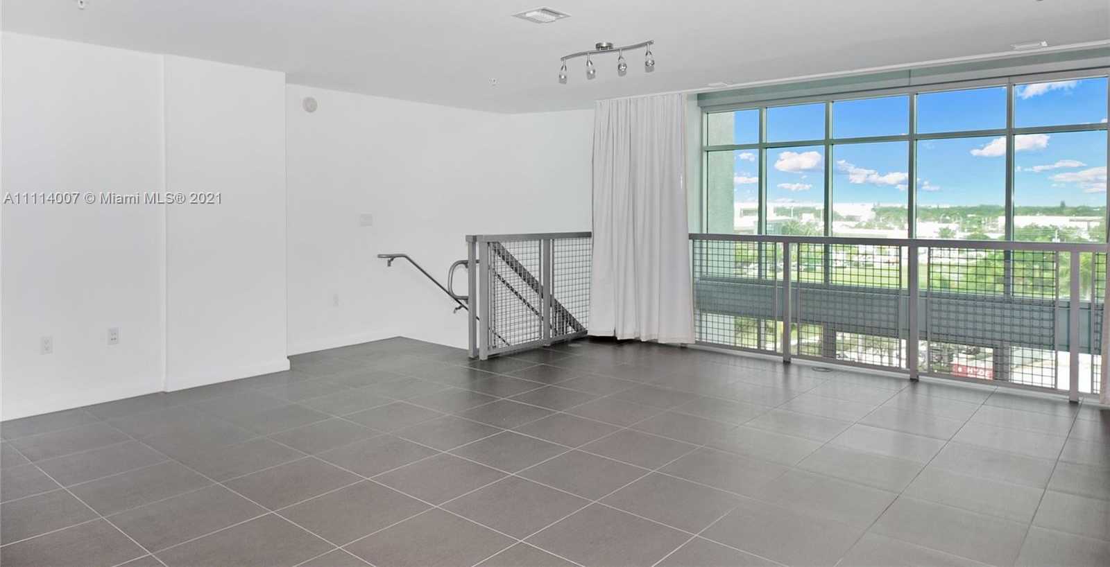 Small Image of 3301 NE 1st Ave, Miami, FL 33137, USA Number 10