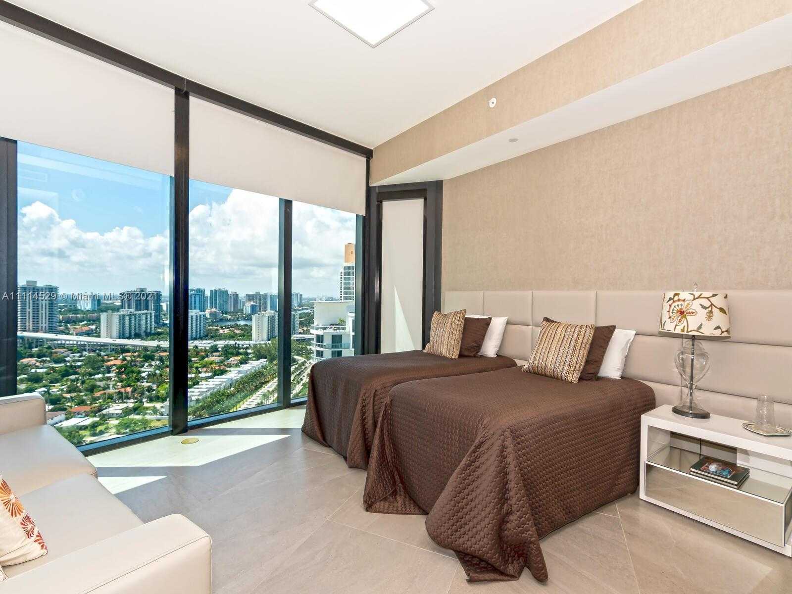 Small Image of 18555 COLLINS AVE #2503, Sunny Isles Beach Number 49