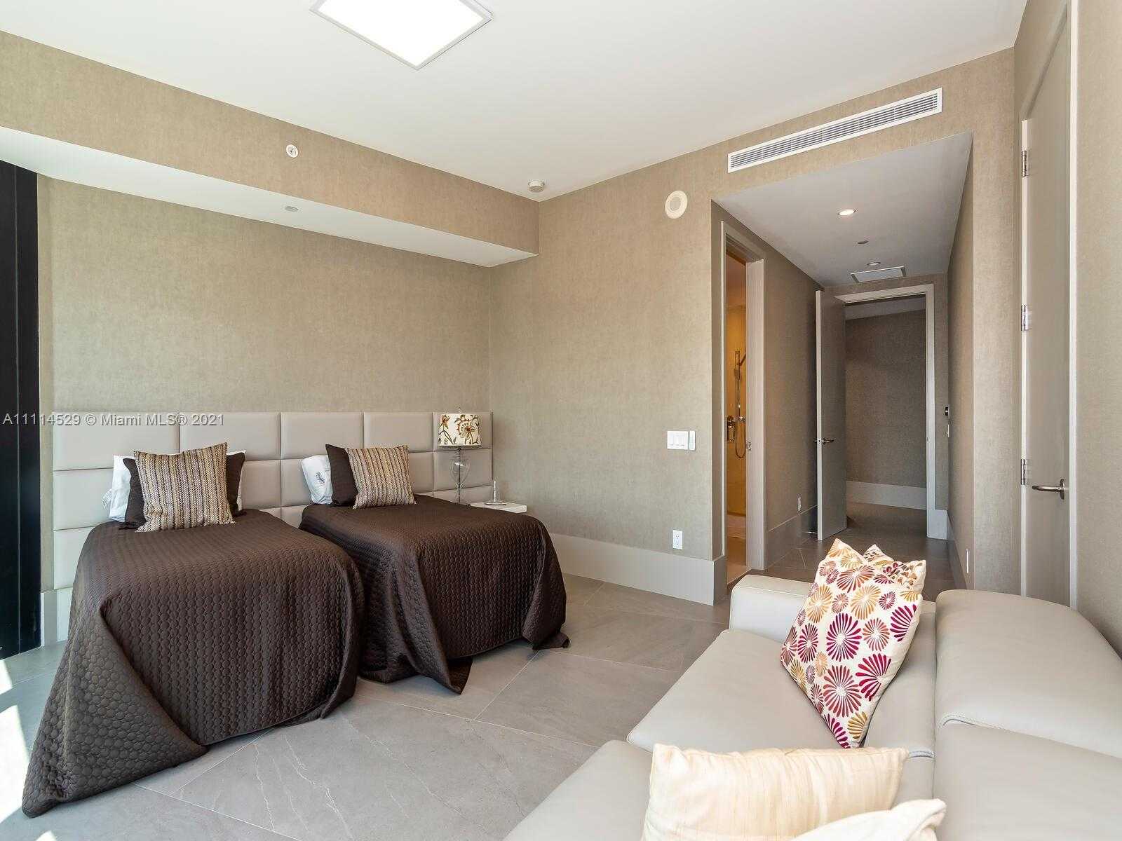 Small Image of 18555 COLLINS AVE #2503, Sunny Isles Beach Number 51