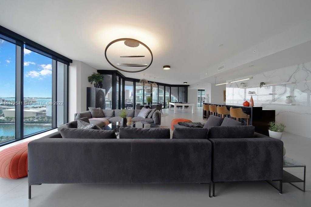 Small Image of 1000 Biscayne Blvd, Miami, FL 33132, USA Number 16