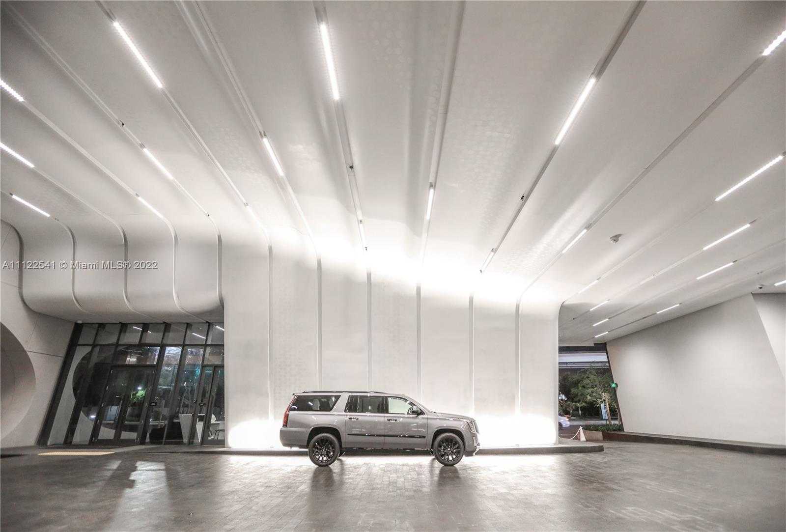 Small Image of 1000 Biscayne Blvd, Miami, FL 33132, USA Number 69