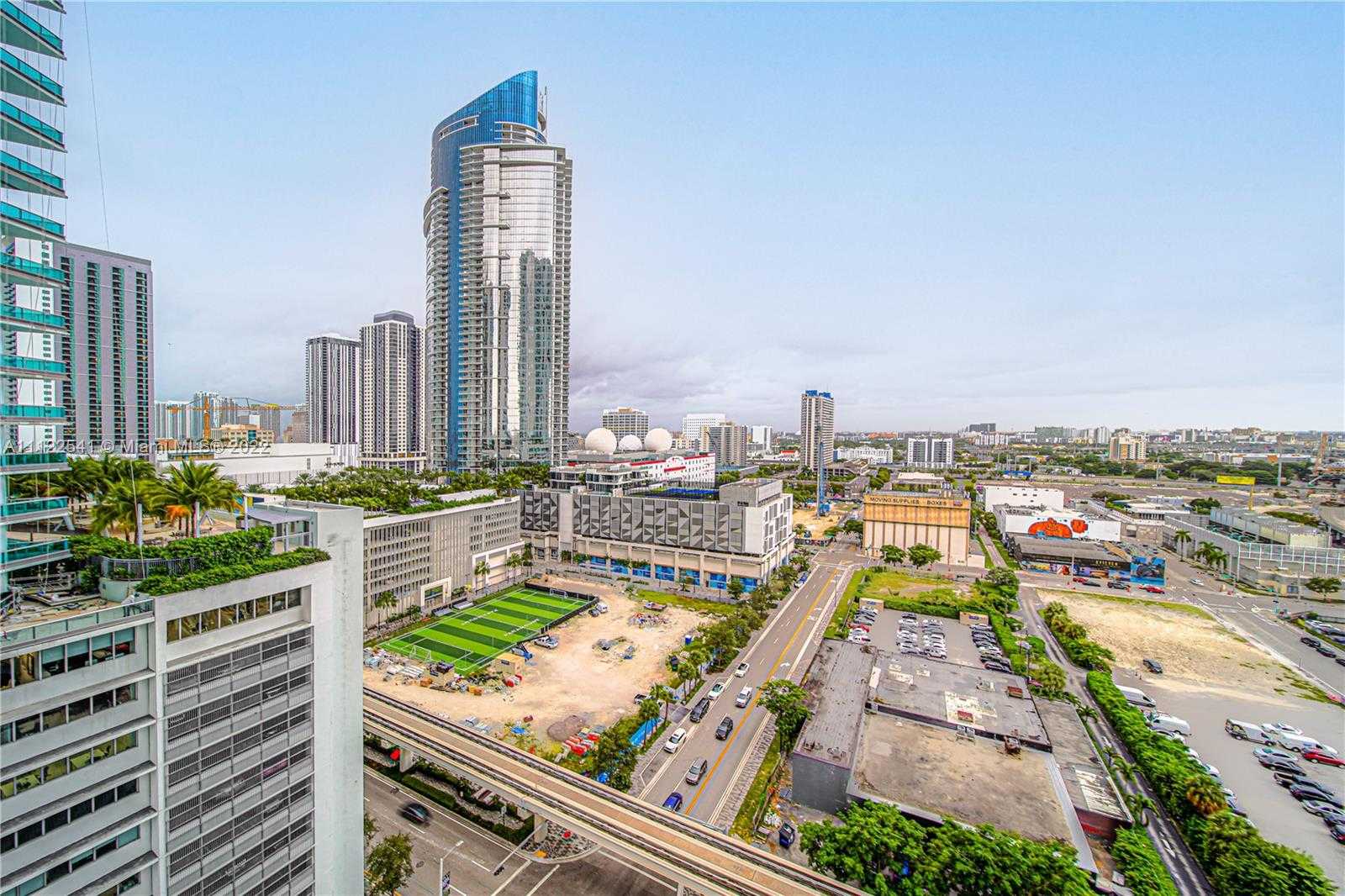Small Image of 1000 Biscayne Blvd, Miami, FL 33132, USA Number 7