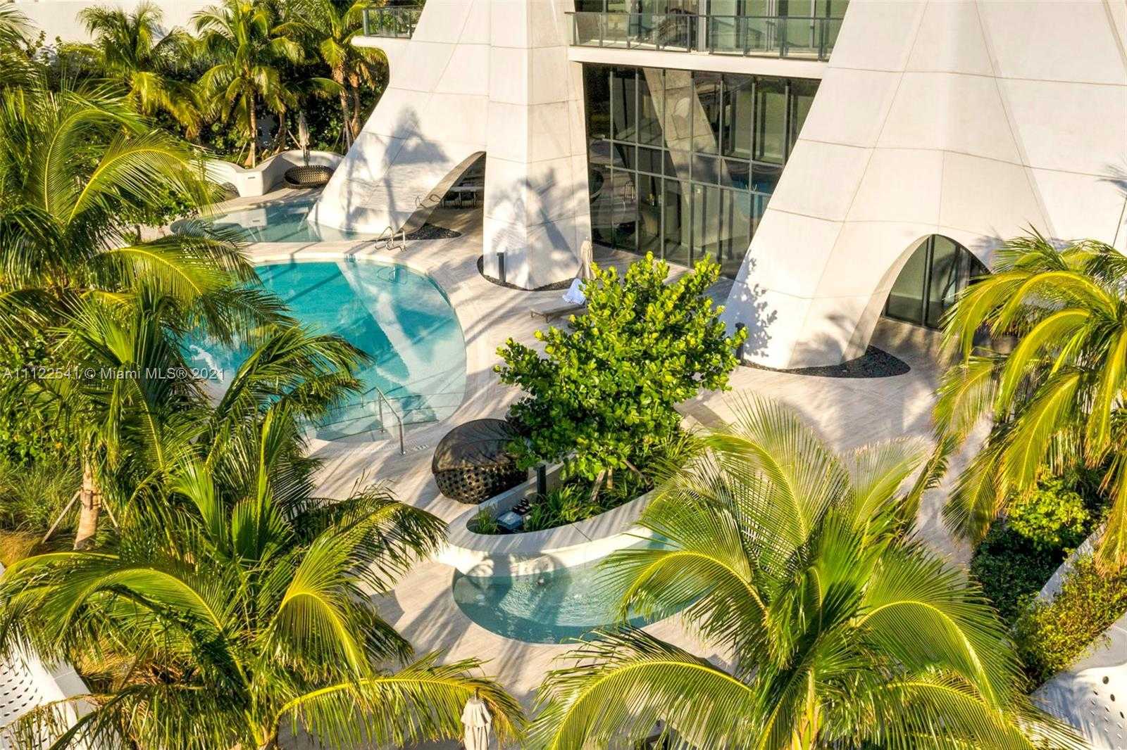 Small Image of 1000 Biscayne Blvd, Miami, FL 33132, USA Number 70
