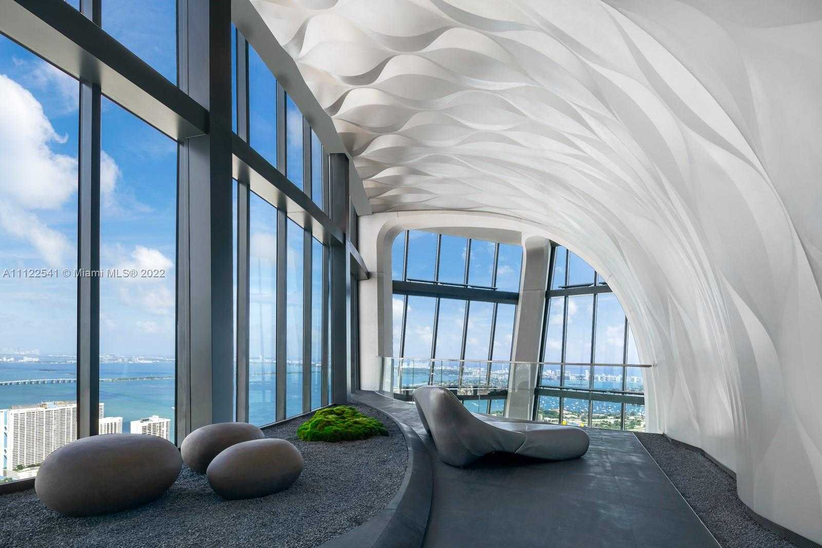 Small Image of 1000 Biscayne Blvd, Miami, FL 33132, USA Number 84