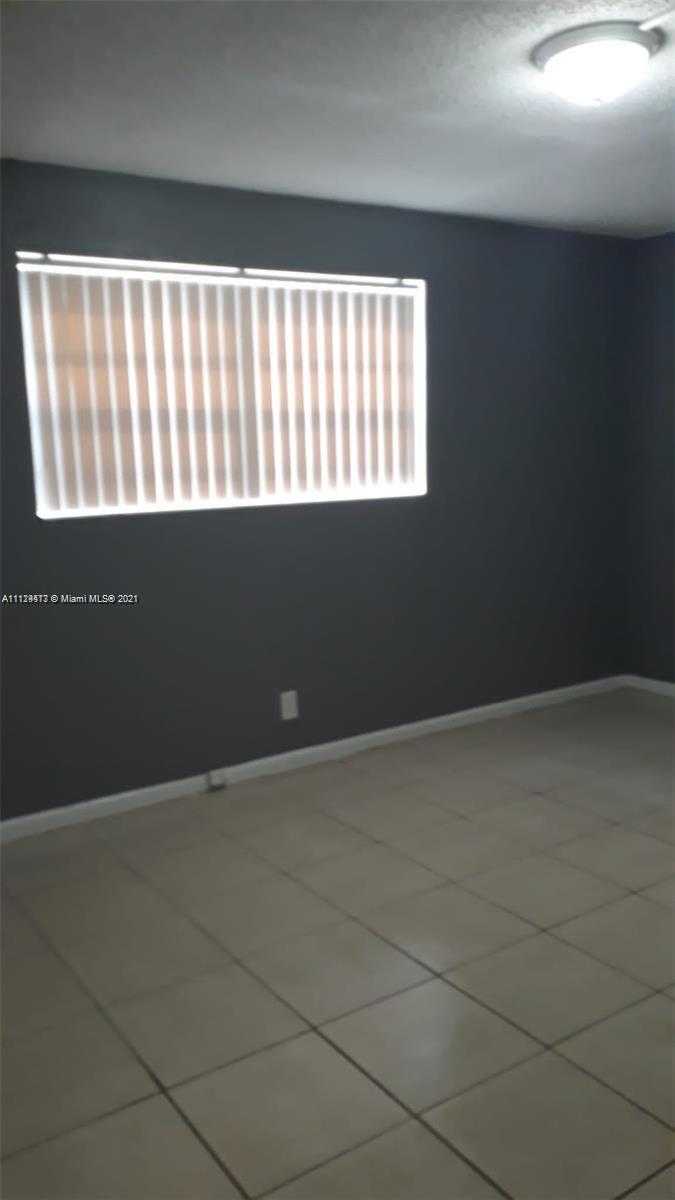 Small Image of 850 EAST COMMERCIAL BLVD #139E, Oakland Park Number 4