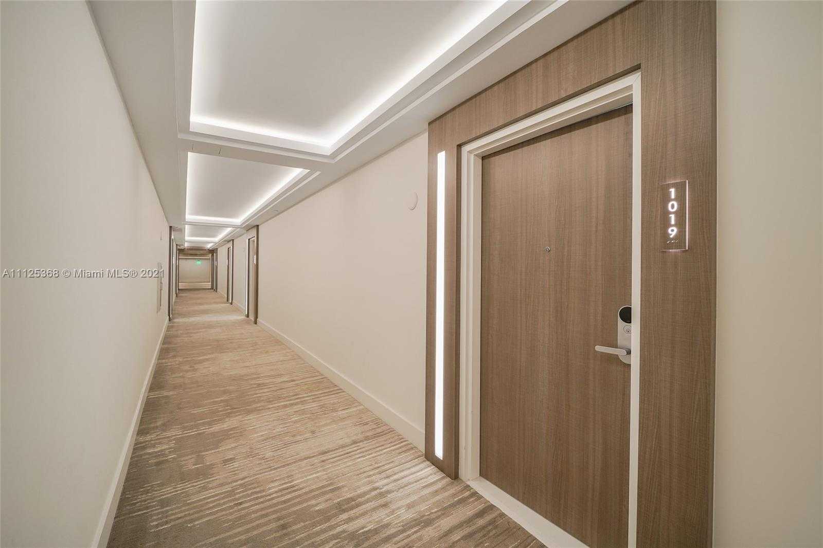 Small Image of 2301 Collins Ave, Miami Beach, FL 33139, USA Number 12