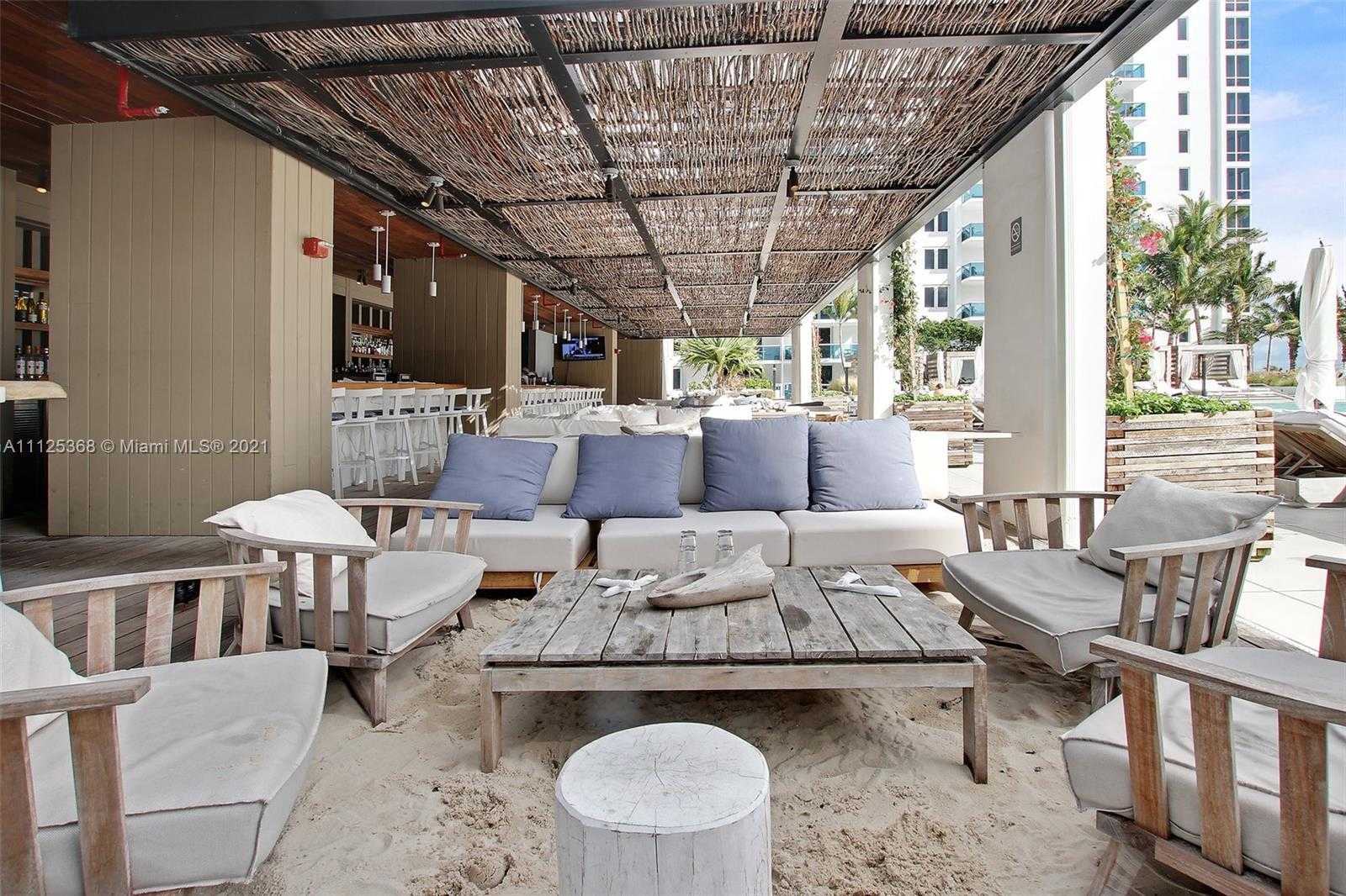 Small Image of 2301 Collins Ave, Miami Beach, FL 33139, USA Number 18