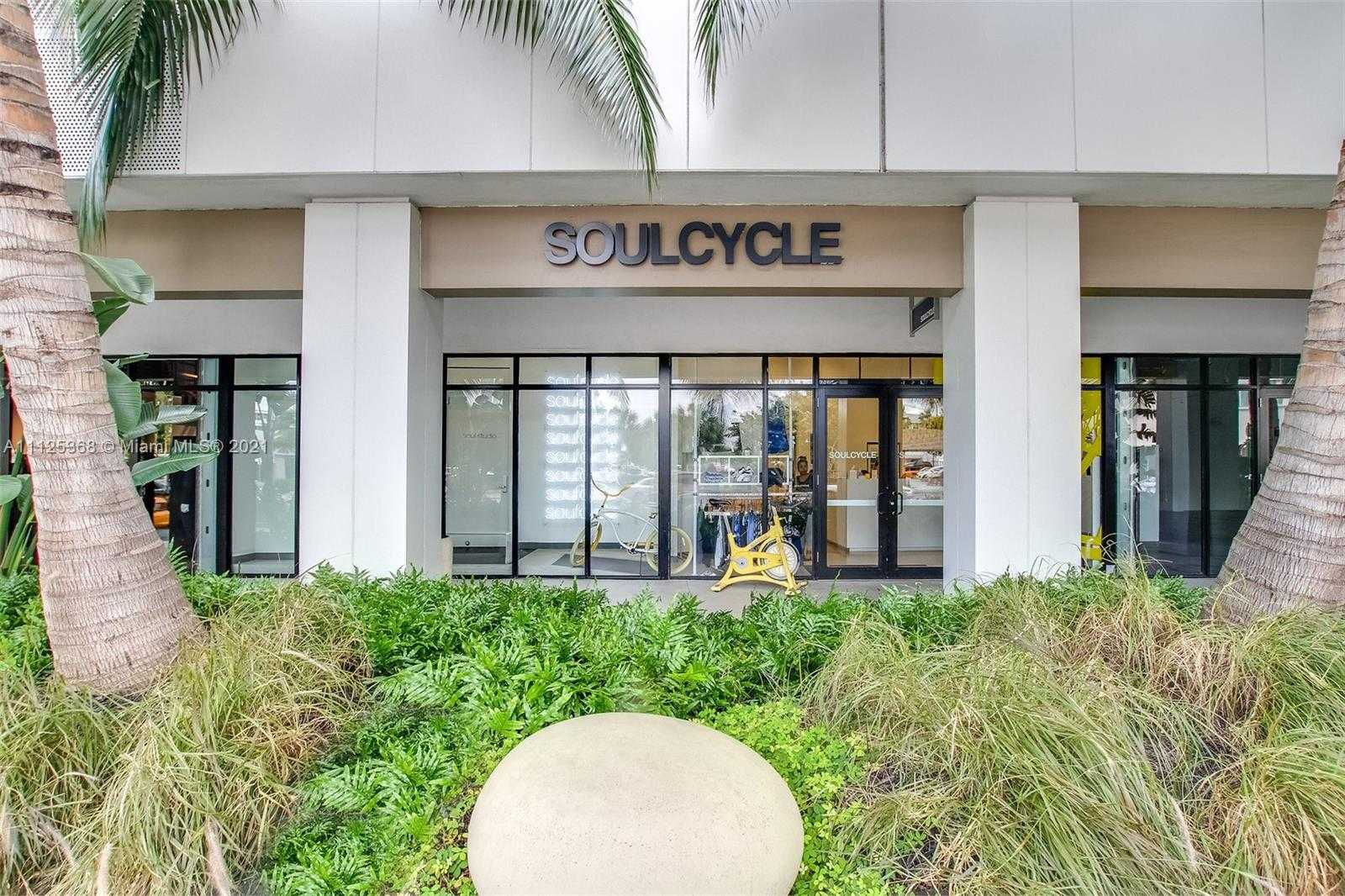 Small Image of 2301 Collins Ave, Miami Beach, FL 33139, USA Number 24