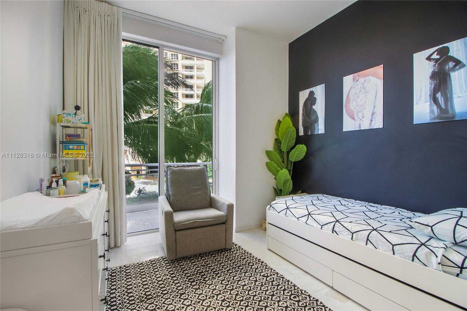 Small Image of 900 Brickell Key Blvd, Miami, FL 33131, USA Number 24