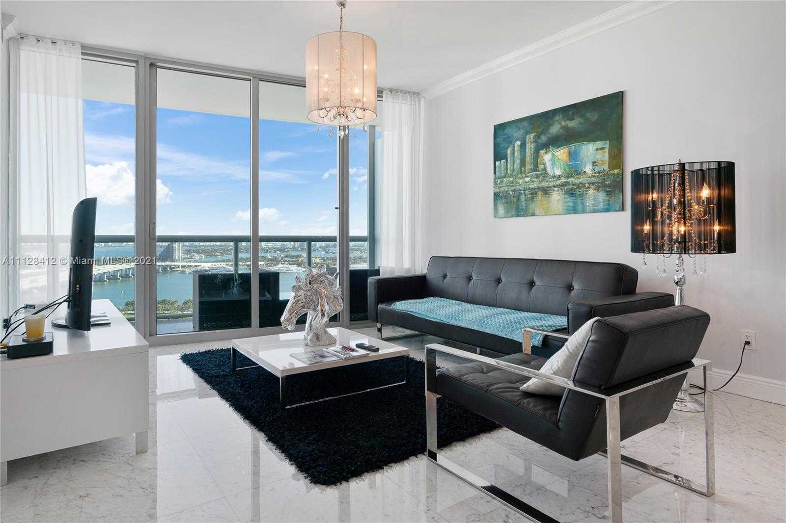 Small Image of 888 Biscayne Blvd, Miami, FL 33132, USA Number 12