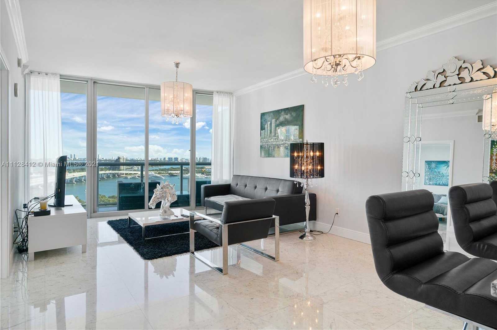 Small Image of 888 Biscayne Blvd, Miami, FL 33132, USA Number 9