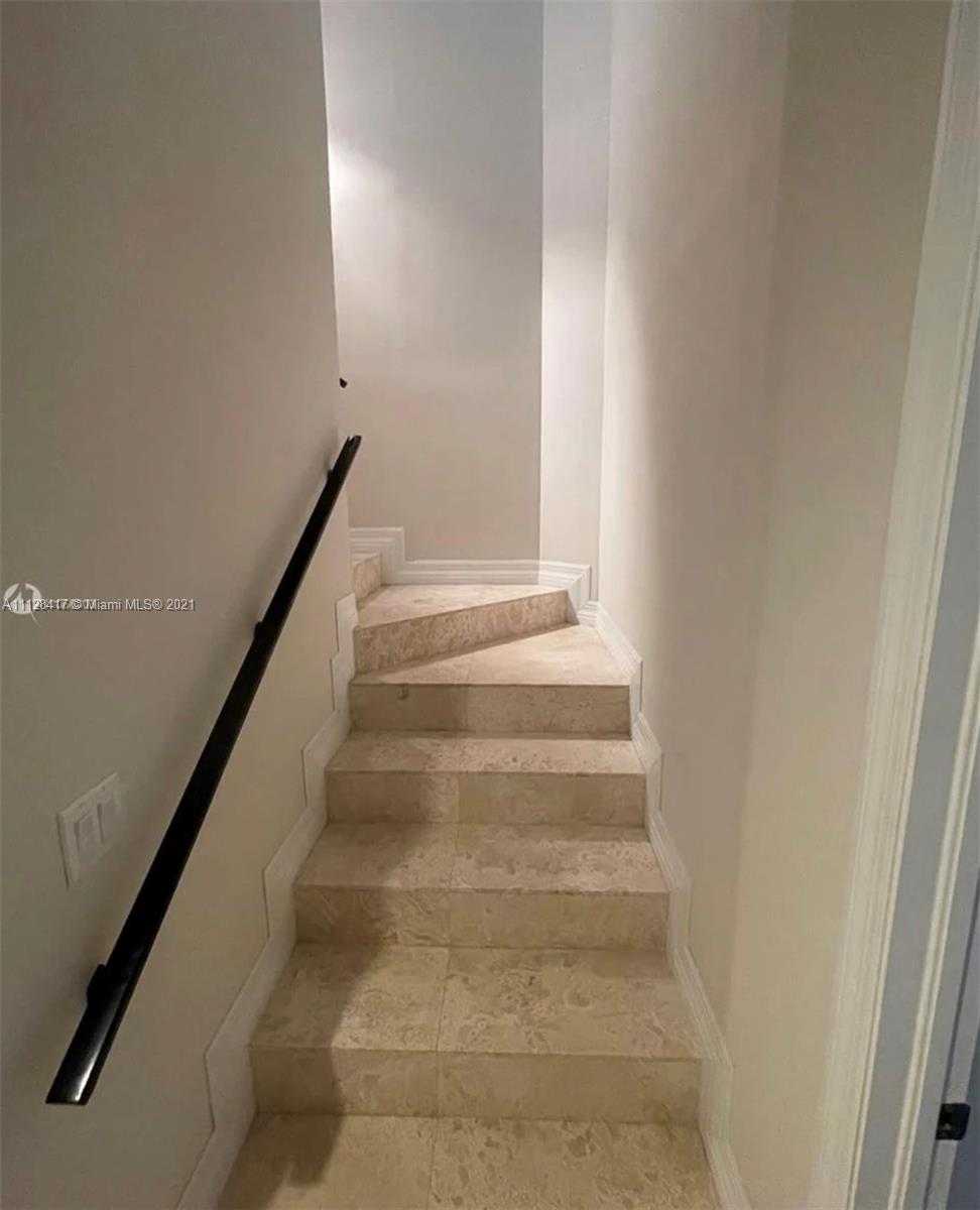 Small Image of 10209 WEST BAY HARBOR DR #1, Bay Harbor Islands Number 13
