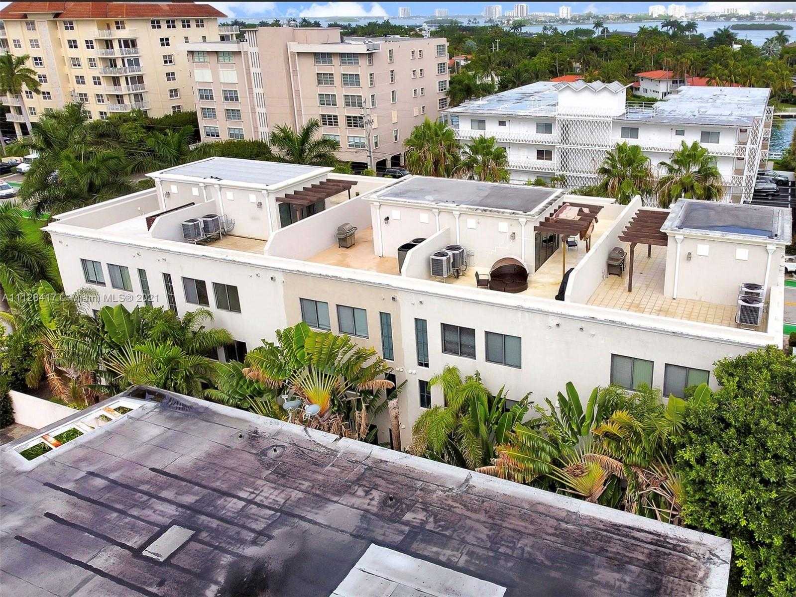 Small Image of 10209 WEST BAY HARBOR DR #1, Bay Harbor Islands Number 25