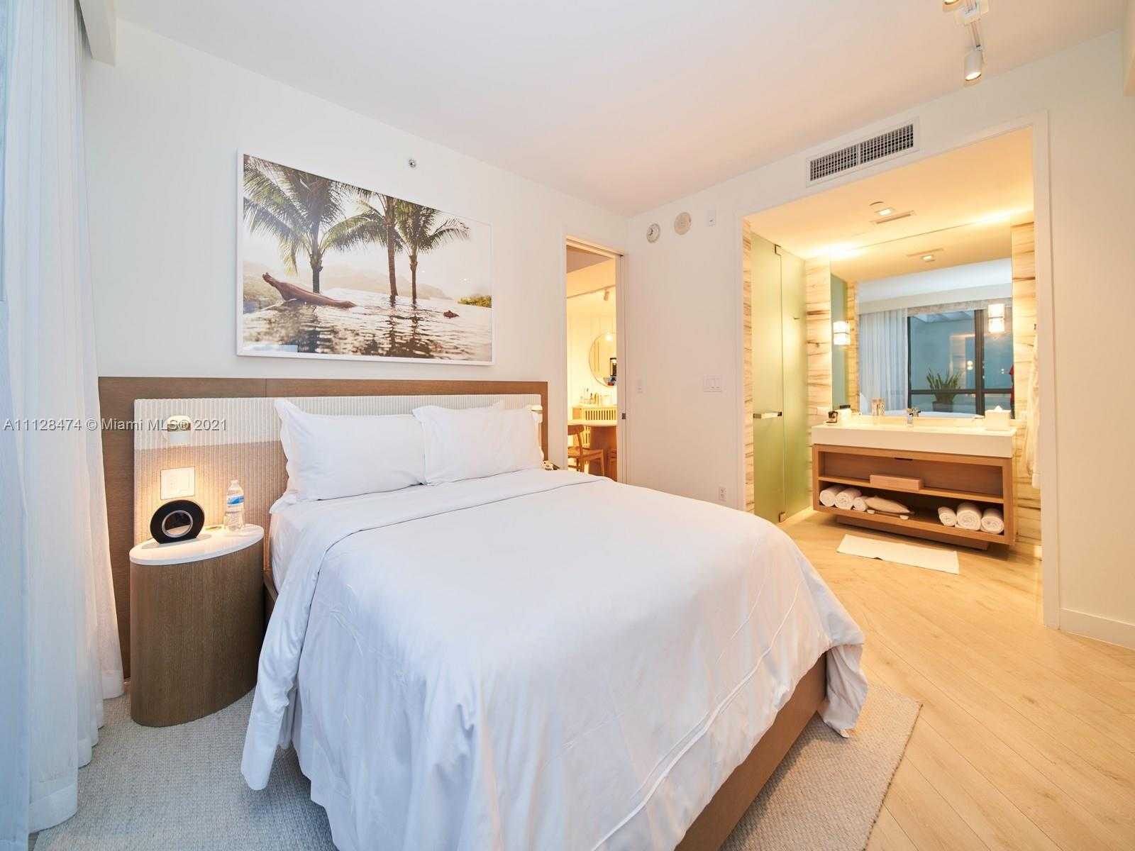 Small Image of 2201 Collins Ave, Miami Beach, FL 33139, USA Number 12