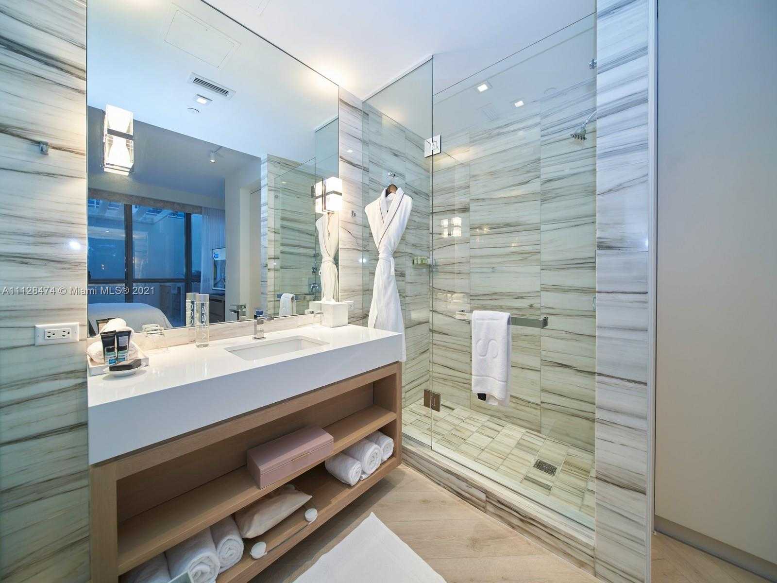 Small Image of 2201 Collins Ave, Miami Beach, FL 33139, USA Number 13