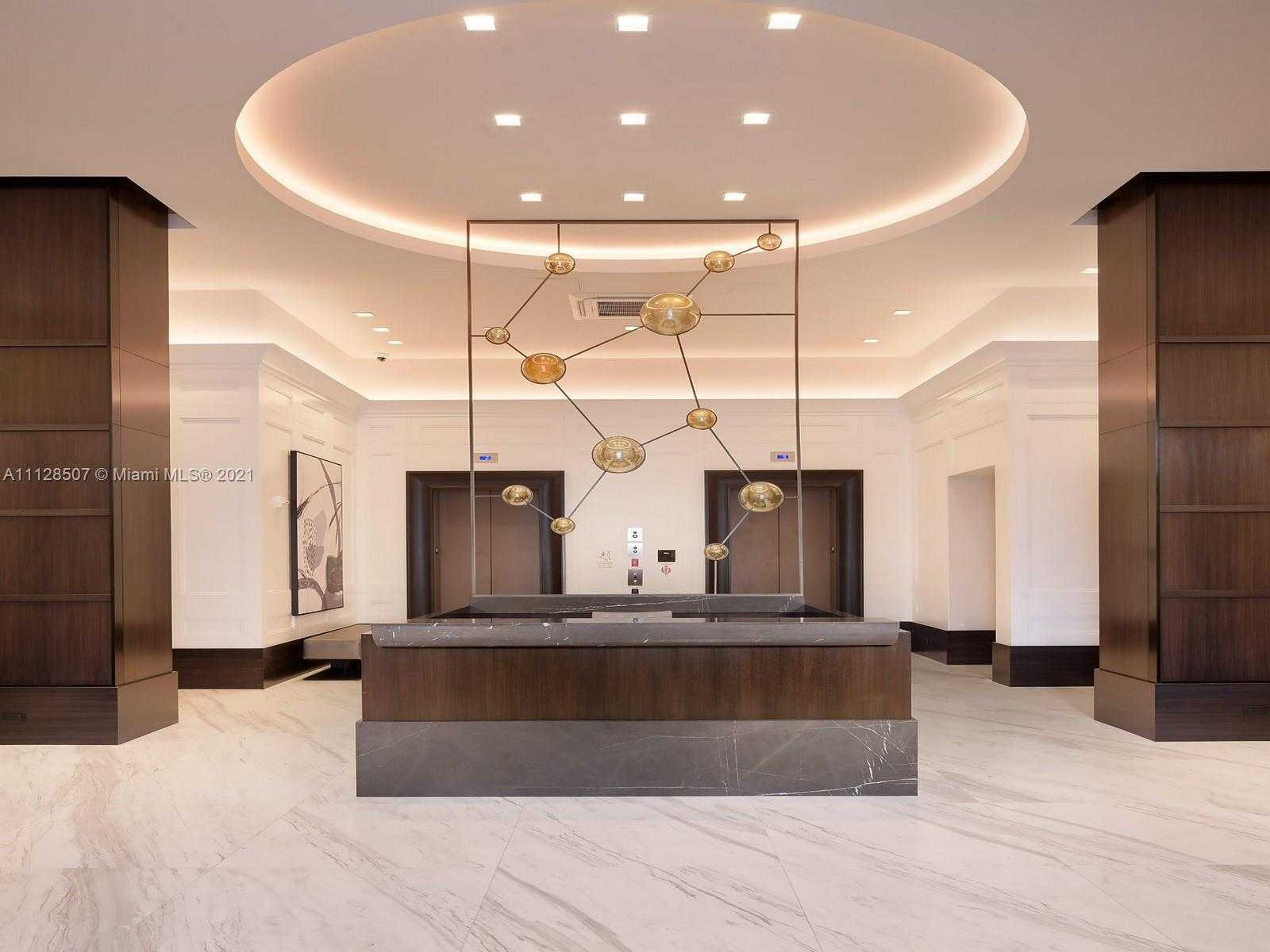 Small Image of 275 Giralda Ave, Coral Gables, FL 33134, USA Number 10