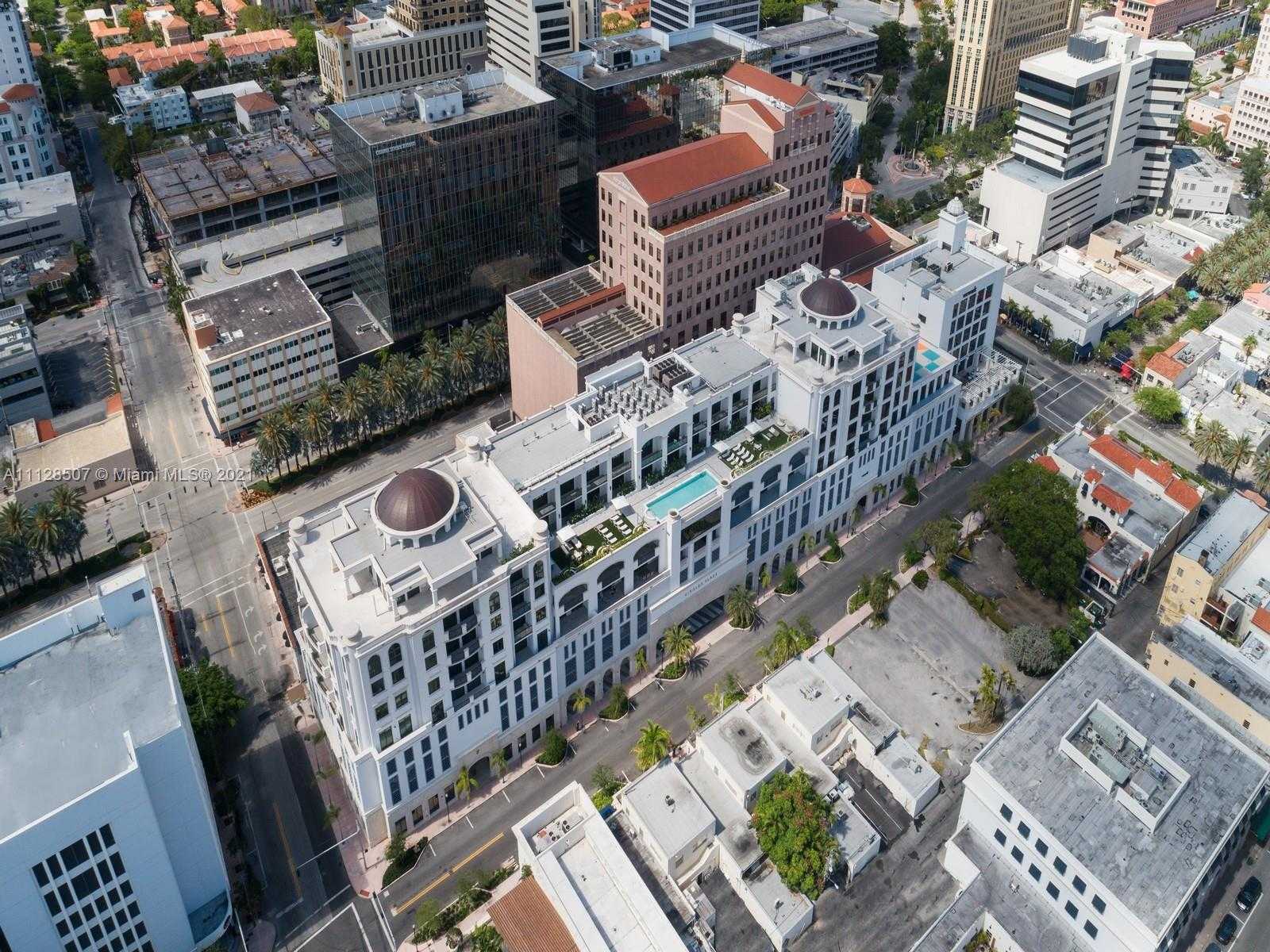 Small Image of 275 Giralda Ave, Coral Gables, FL 33134, USA Number 7