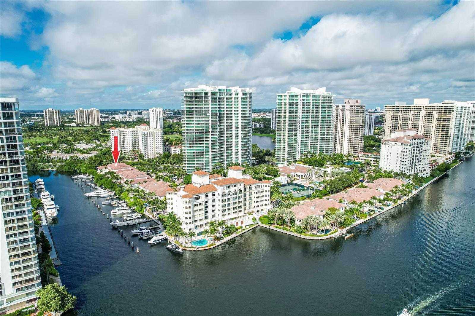 Small Image of 3740 NE 199th Terrace, Aventura, FL 33180, USA Number 13
