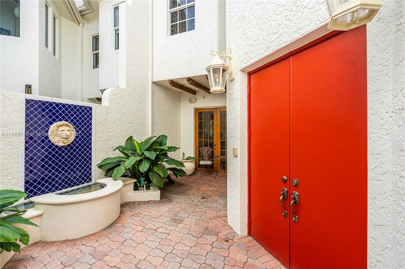Small Image of 3740 NE 199th Terrace, Aventura, FL 33180, USA Number 18