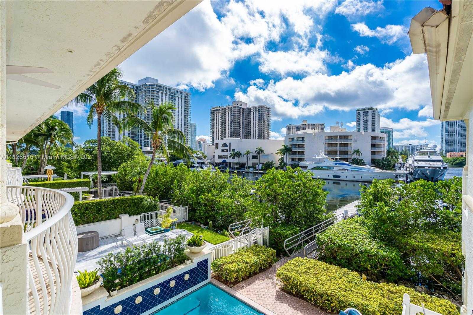 Small Image of 3740 NE 199th Terrace, Aventura, FL 33180, USA Number 36