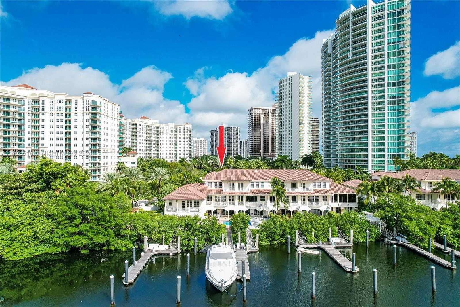 Small Image of 3740 NE 199th Terrace, Aventura, FL 33180, USA Number 6