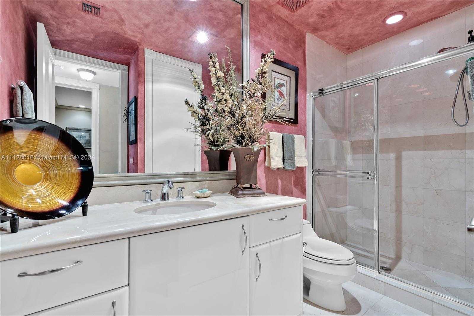 Small Image of 3740 NE 199th Terrace, Aventura, FL 33180, USA Number 73