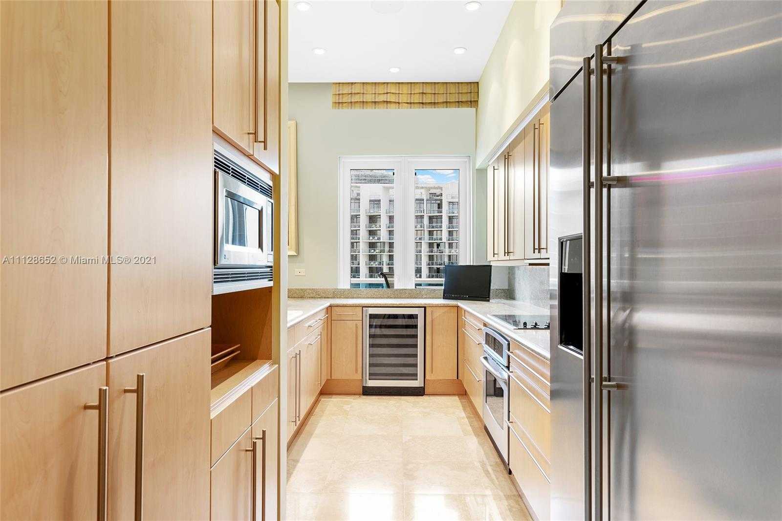 Small Image of 2301 Collins Ave, Miami Beach, FL 33139, USA Number 28