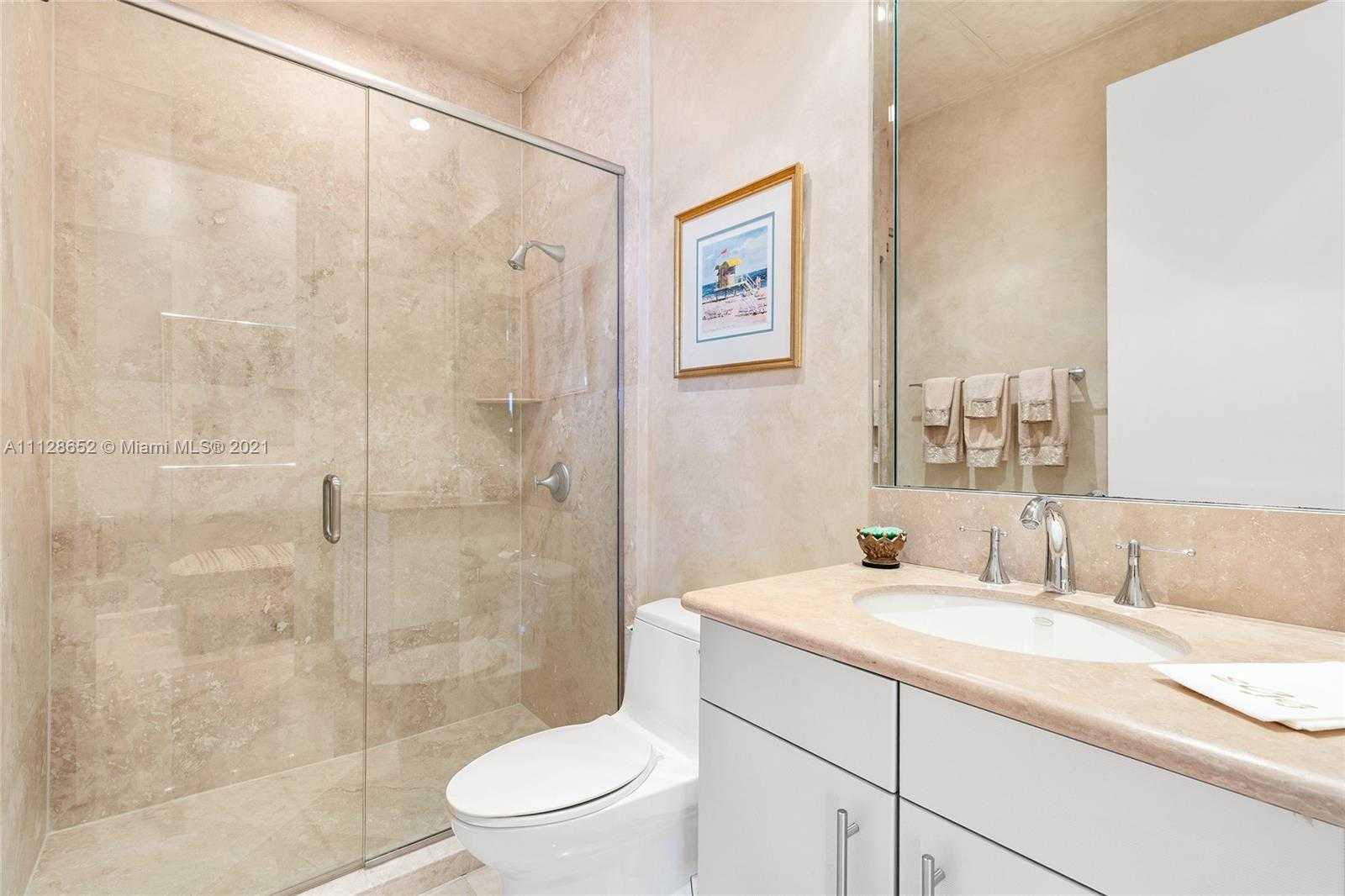 Small Image of 2301 Collins Ave, Miami Beach, FL 33139, USA Number 31