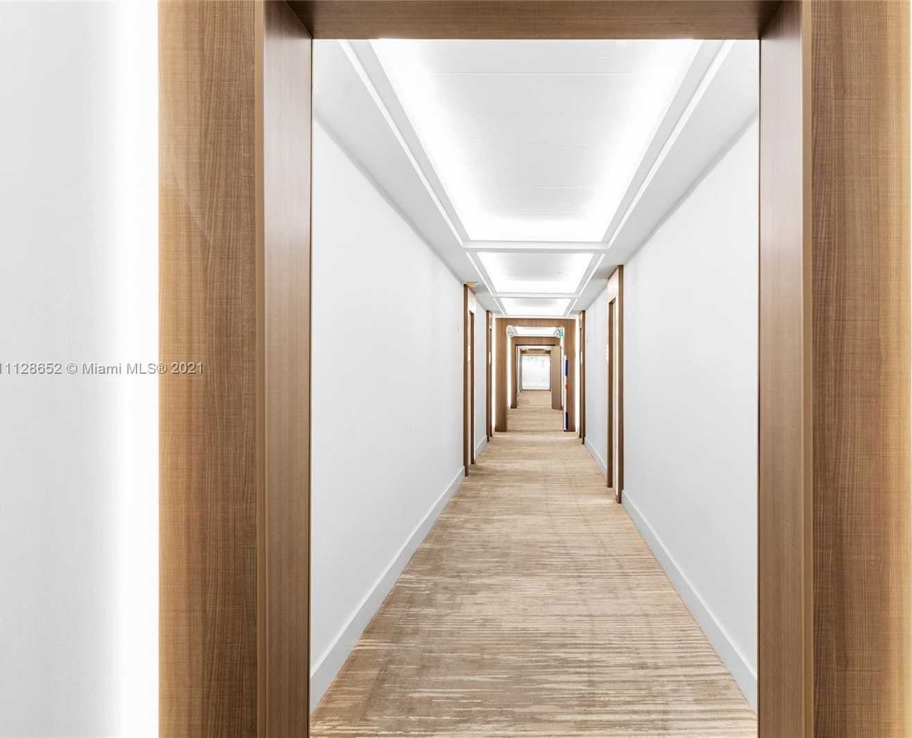 Small Image of 2301 Collins Ave, Miami Beach, FL 33139, USA Number 33