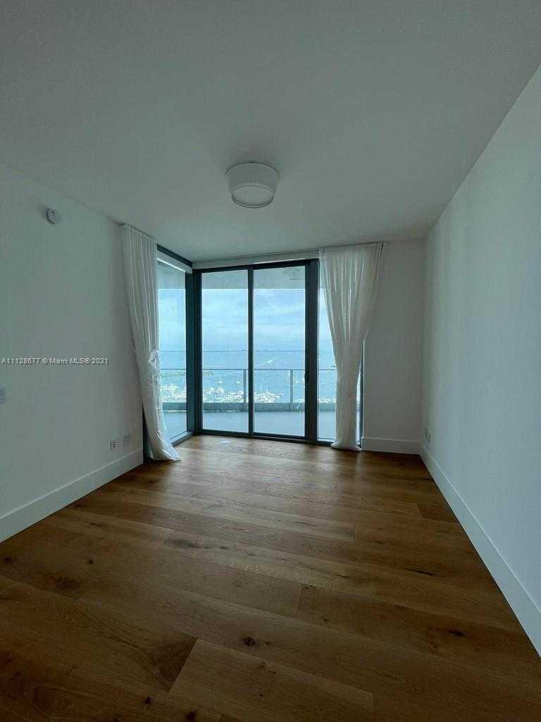Small Image of 2627 S Bayshore Dr, Coconut Grove, FL 33133, USA Number 14