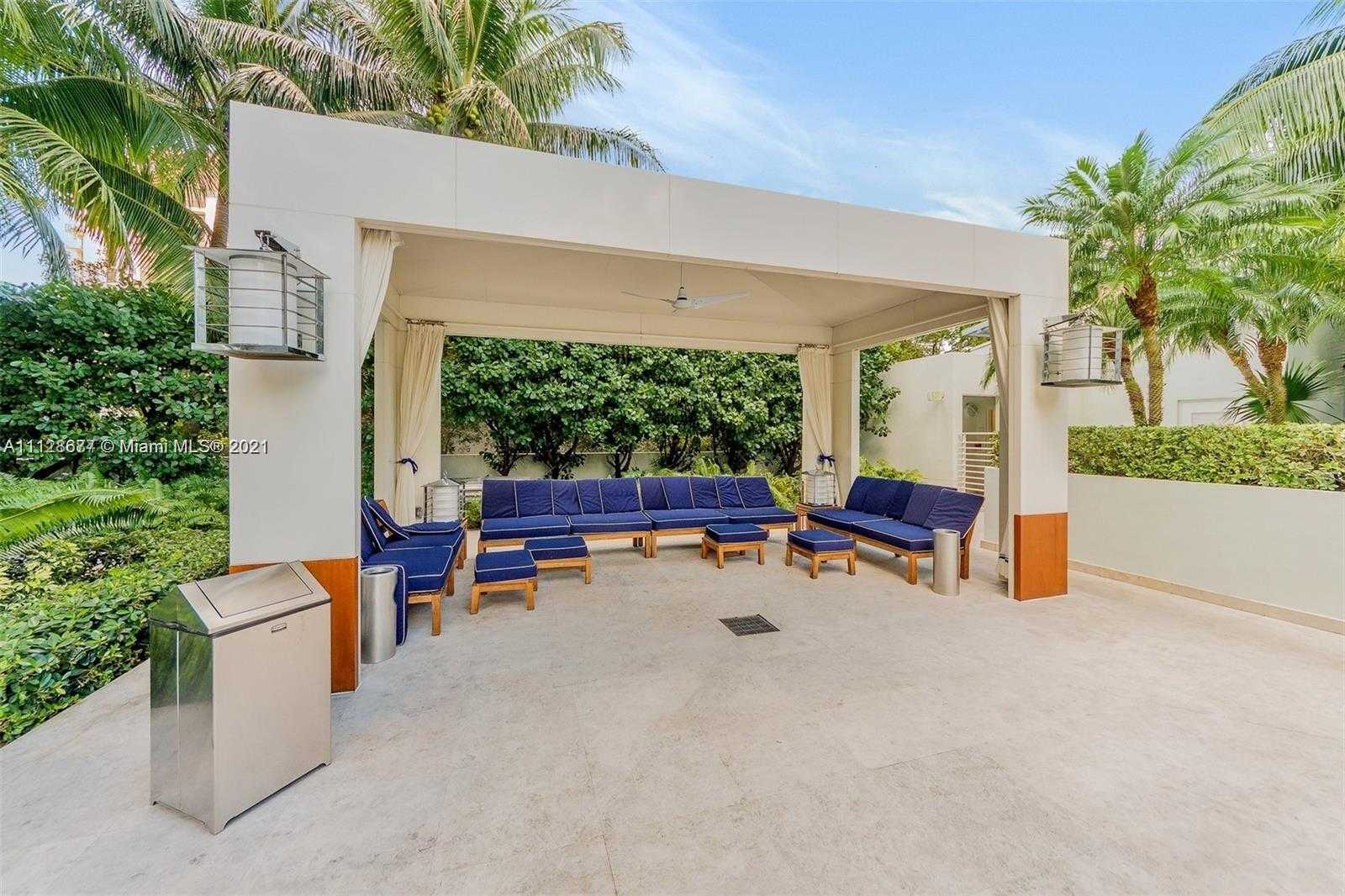 Small Image of 2627 S Bayshore Dr, Coconut Grove, FL 33133, USA Number 18
