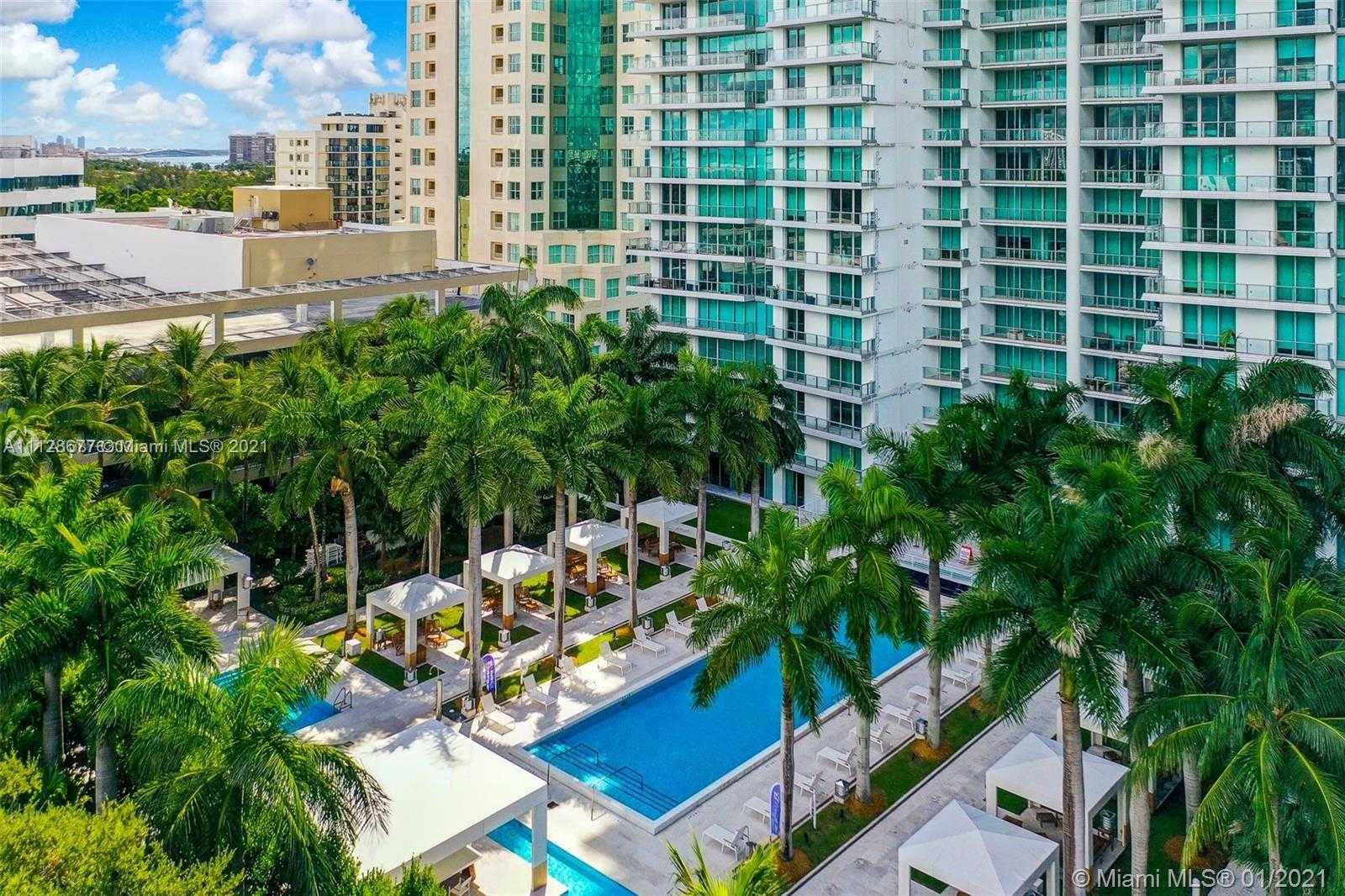 Small Image of 2627 S Bayshore Dr, Coconut Grove, FL 33133, USA Number 22