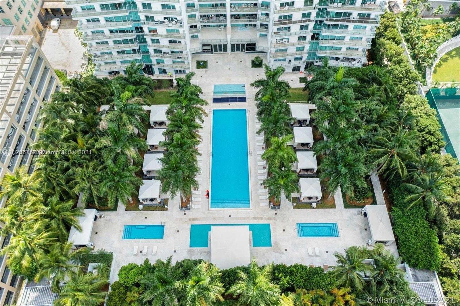 Small Image of 2627 S Bayshore Dr, Coconut Grove, FL 33133, USA Number 25