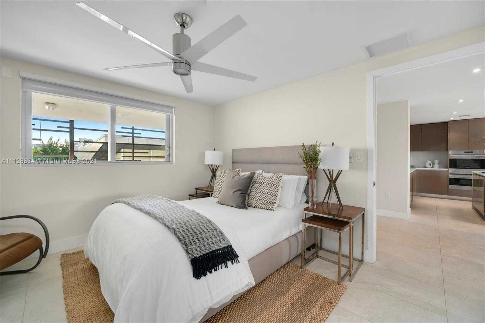 Small Image of 1201 20th St, Miami Beach, FL 33139, USA Number 21