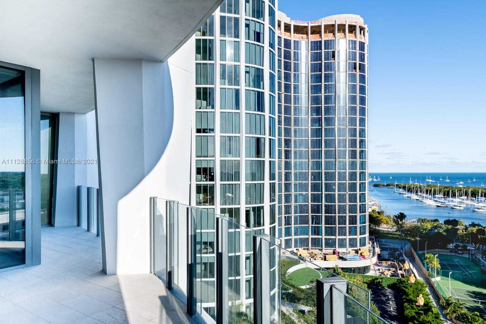 Small Image of 2831 S Bayshore Dr, Miami, FL 33133, USA Number 2