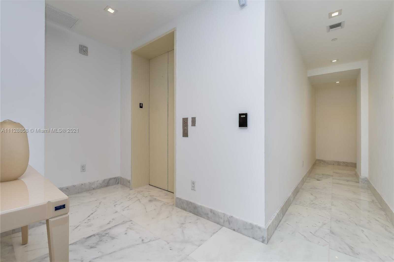 Small Image of 16901 Collins Ave, Sunny Isles Beach, FL 33160, USA Number 14