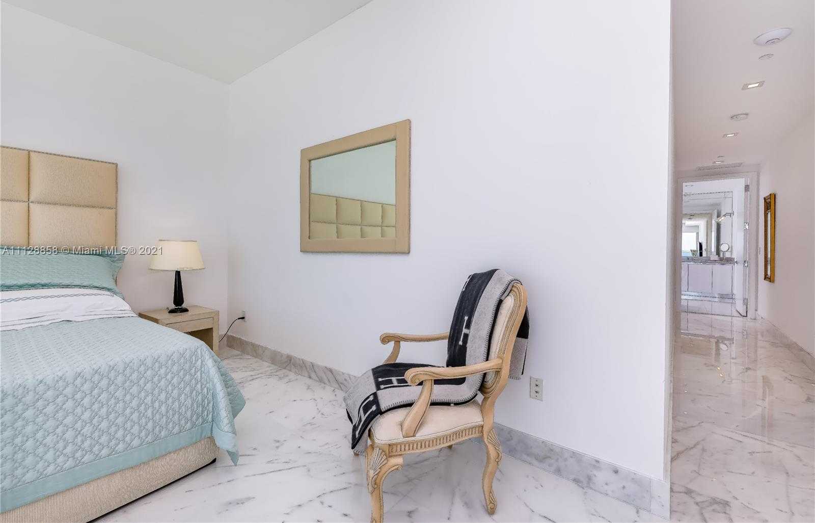 Small Image of 16901 Collins Ave, Sunny Isles Beach, FL 33160, USA Number 25