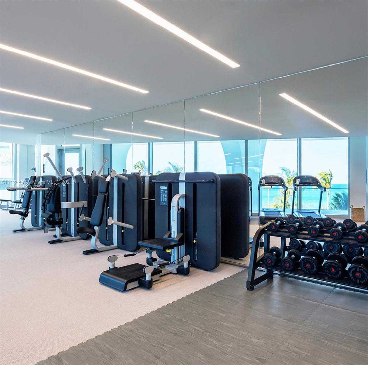 Small Image of 16901 Collins Ave, Sunny Isles Beach, FL 33160, USA Number 40
