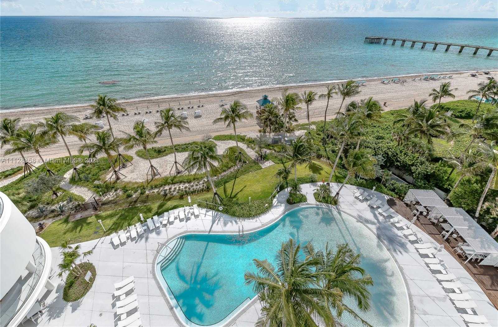 Small Image of 16901 Collins Ave, Sunny Isles Beach, FL 33160, USA Number 5