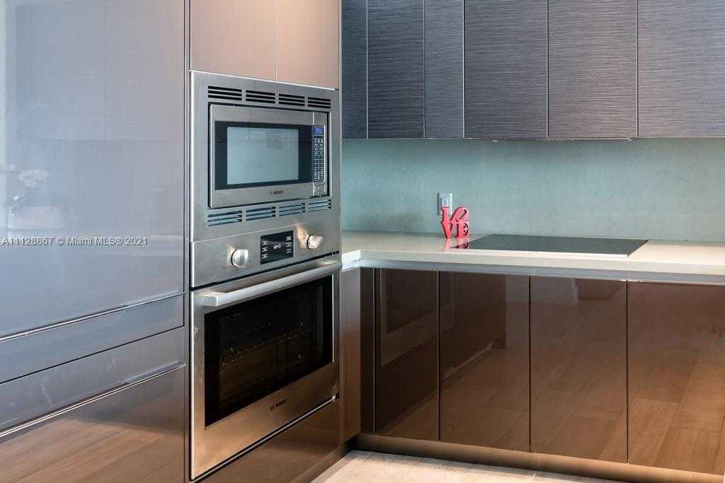 Small Image of 1080 Brickell Ave, Miami, FL 33131, USA Number 11