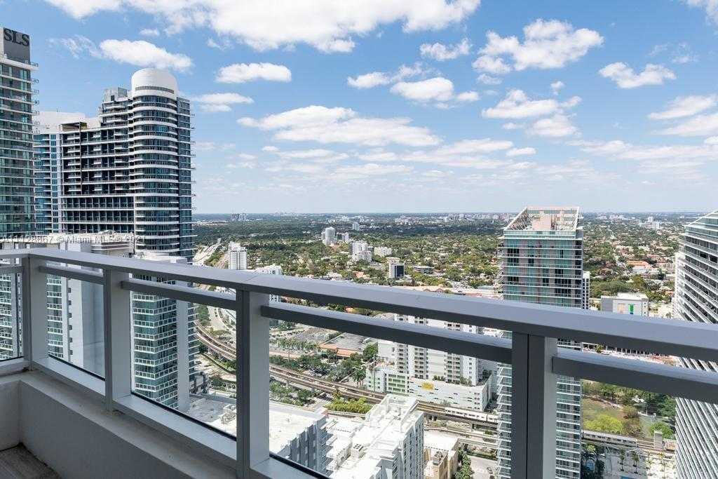 Small Image of 1080 Brickell Ave, Miami, FL 33131, USA Number 14