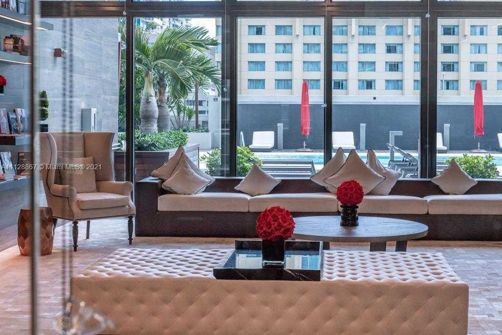 Small Image of 1080 Brickell Ave, Miami, FL 33131, USA Number 20