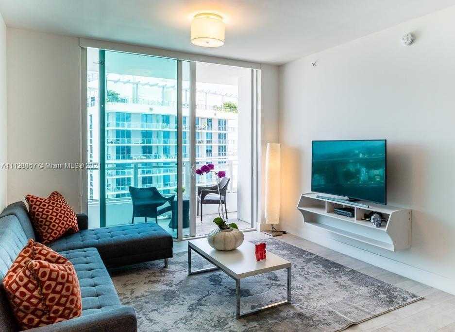 Small Image of 1080 Brickell Ave, Miami, FL 33131, USA Number 3