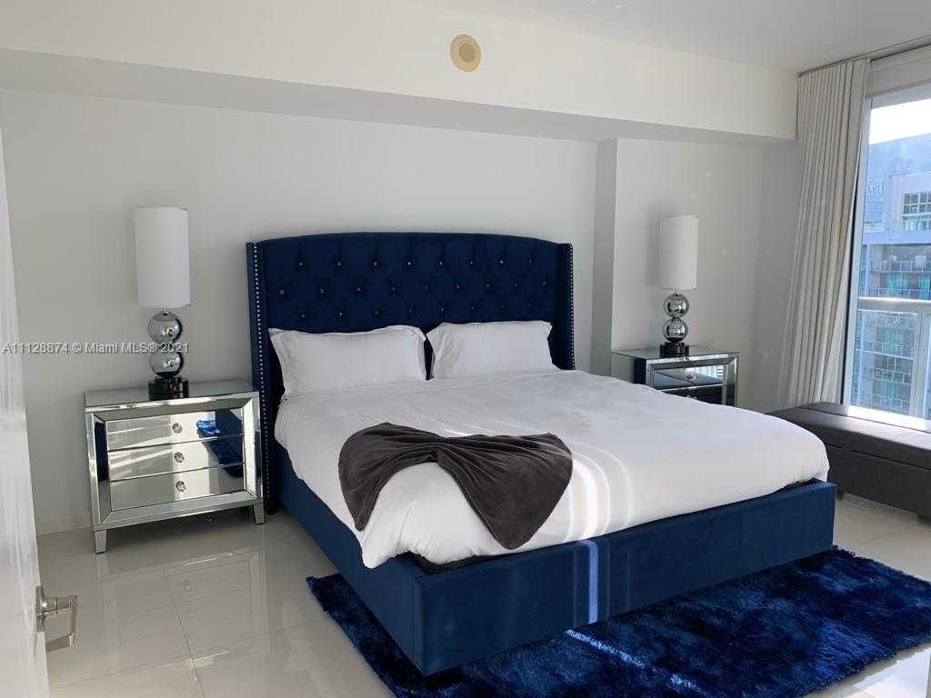Small Image of 485 Brickell Ave, Miami, FL 33131, USA Number 5