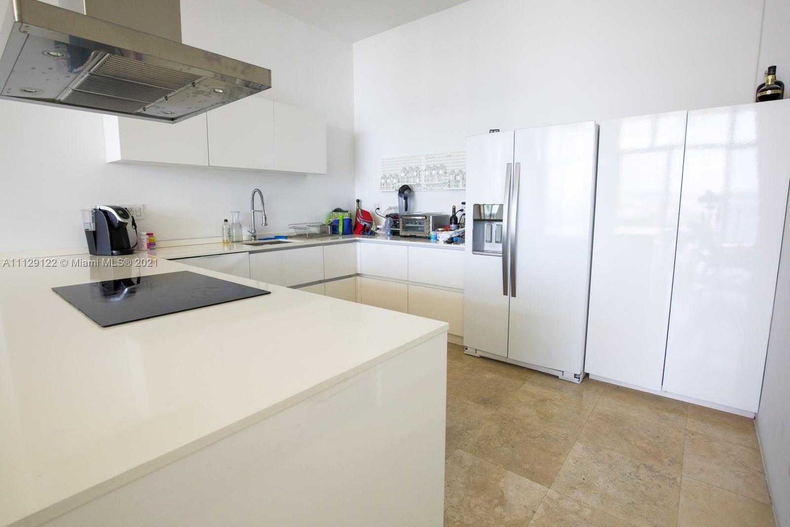 Small Image of 1865 Brickell Ave, Miami, FL 33129, USA Number 11