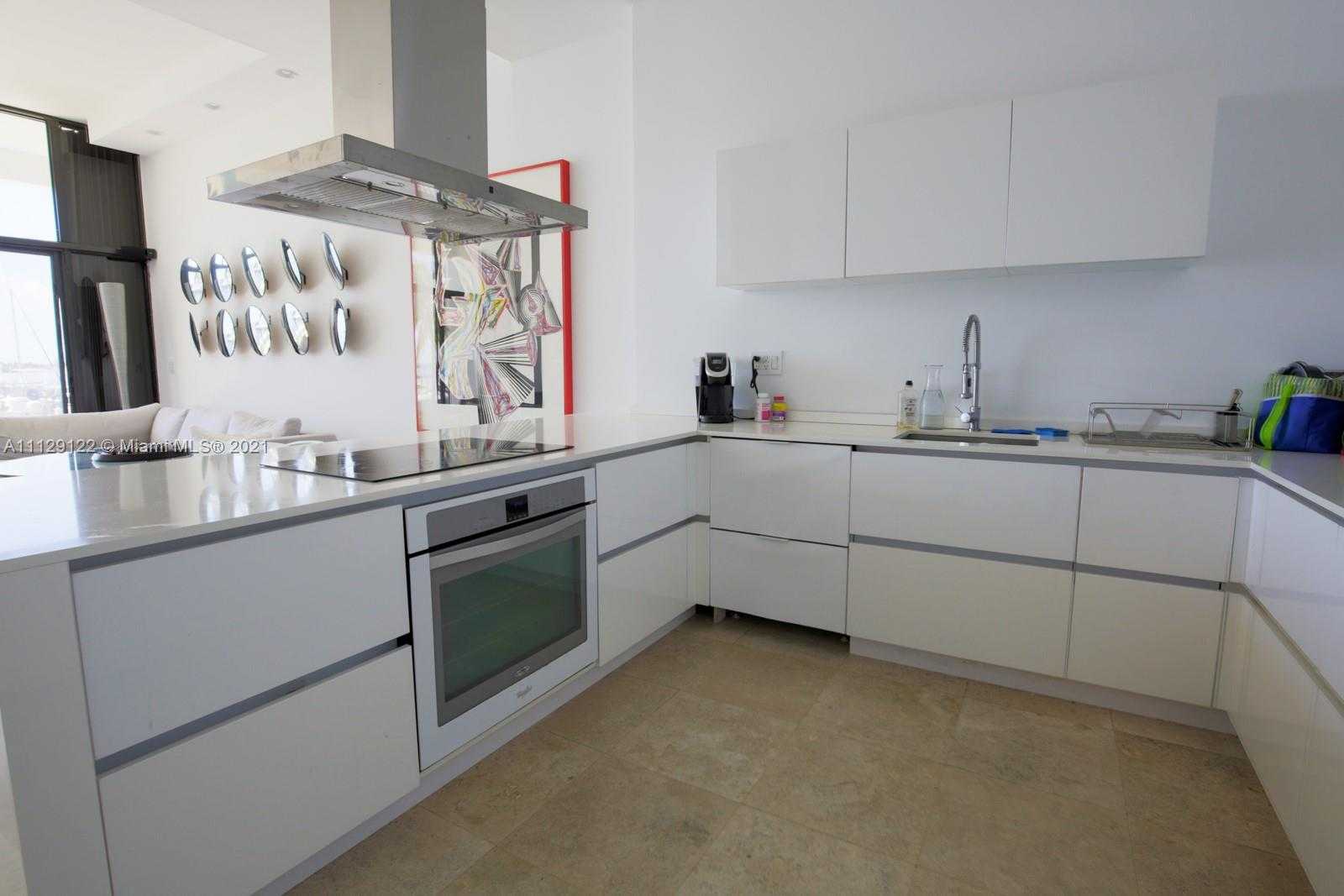 Small Image of 1865 Brickell Ave, Miami, FL 33129, USA Number 12