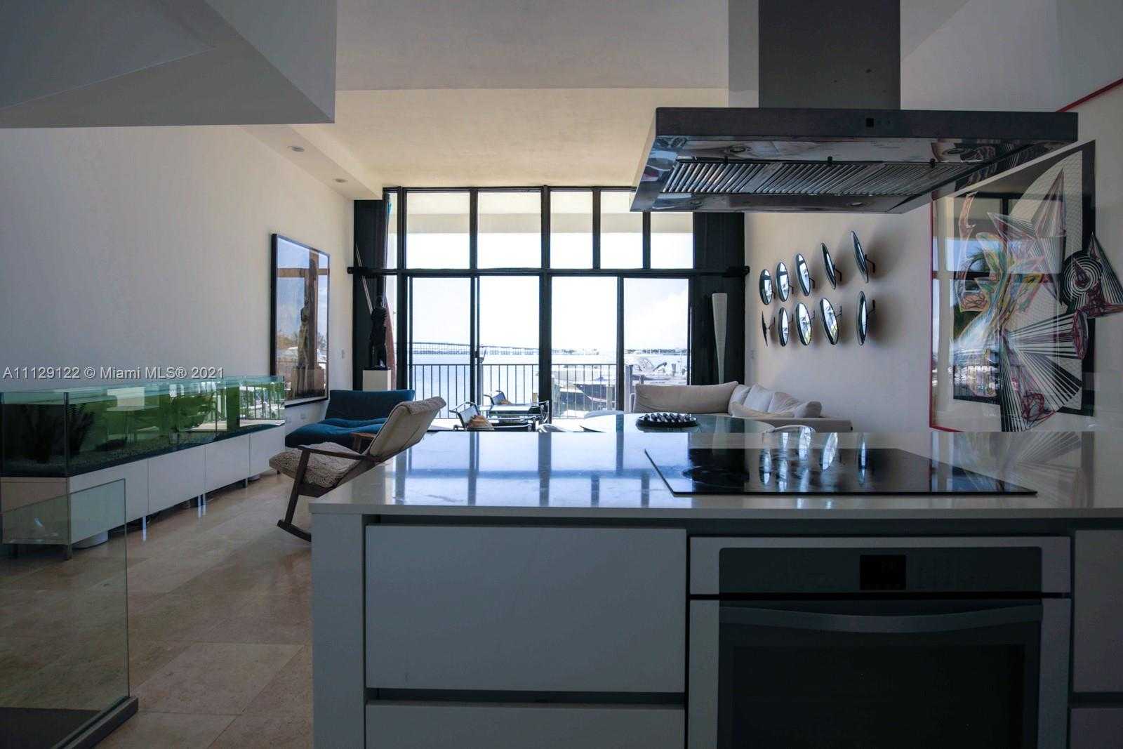 Small Image of 1865 Brickell Ave, Miami, FL 33129, USA Number 14