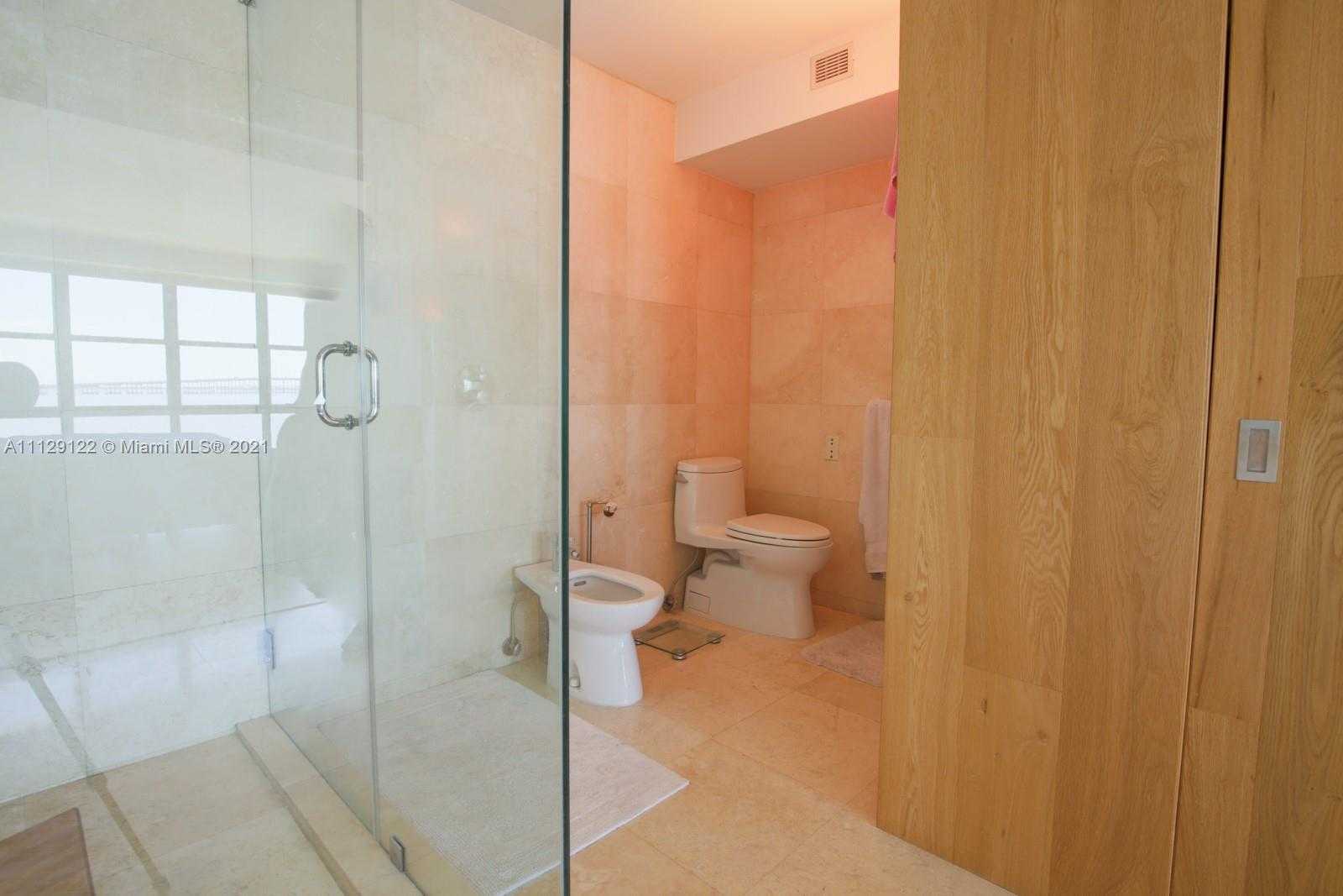 Small Image of 1865 Brickell Ave, Miami, FL 33129, USA Number 22